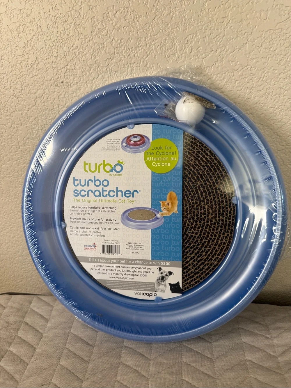 Turbo Scratcher Cat Toy - Blue New